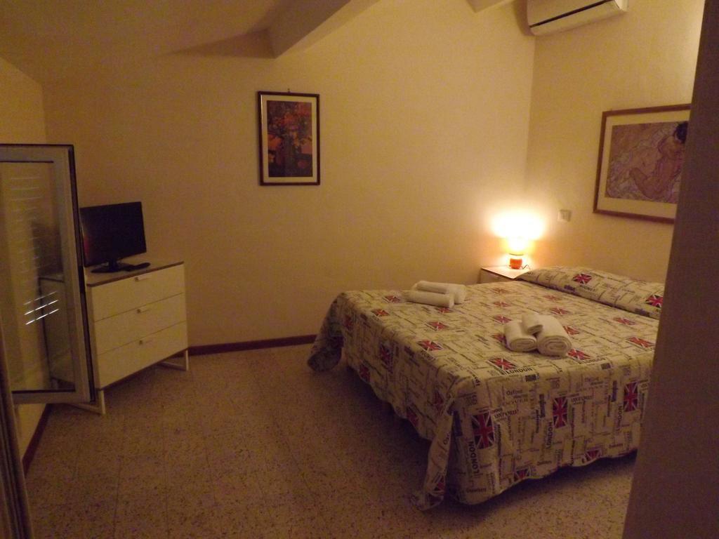 B&B Central Toma Montecatini Terme Eksteriør billede