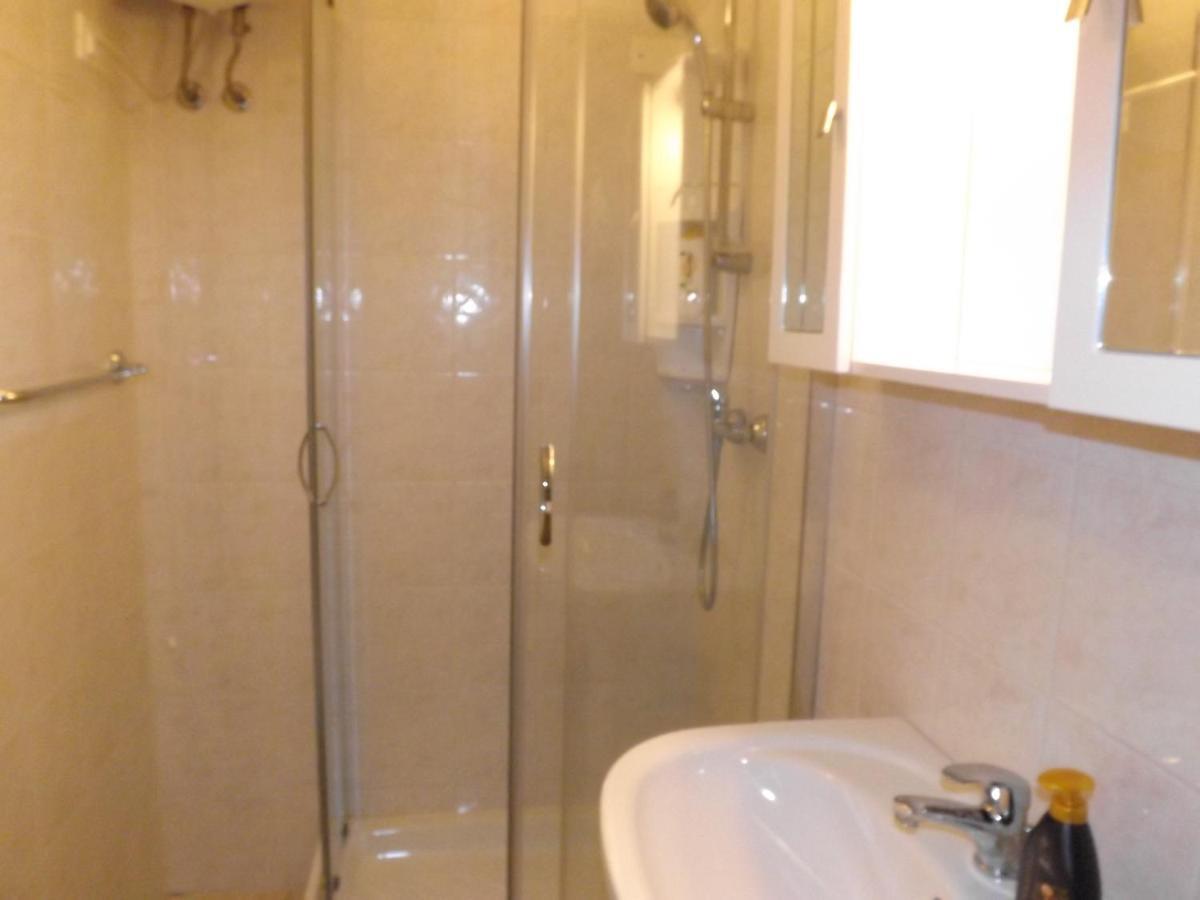 B&B Central Toma Montecatini Terme Eksteriør billede
